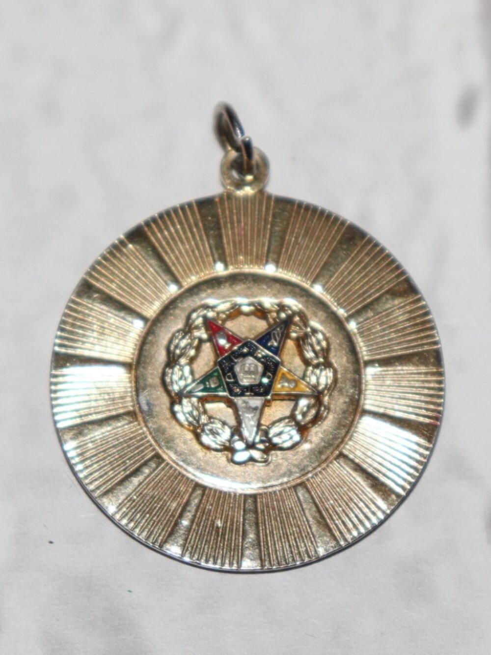 ⭐ Vintage Eastern Star Medallion Pendant · 1.5" Tall